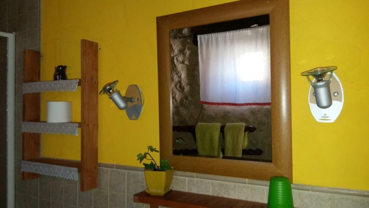Bed and Breakfast Casa Rural Calle Real Torremocha de Ayllón Exterior foto